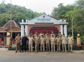 Acara Rutin Apel dan Rakor Hari Senin Pamong Kalurahan Purwodadi Terakhir di Tahun 20225